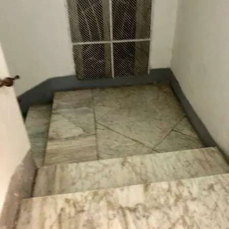 Διαμέρισμα Duomo184 *