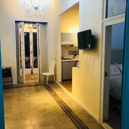 Apartman Duomo184 *