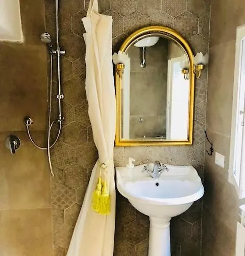 Duomo184 * 나폴리