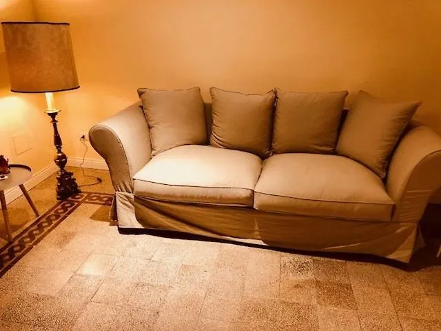 Duomo184 * 나폴리